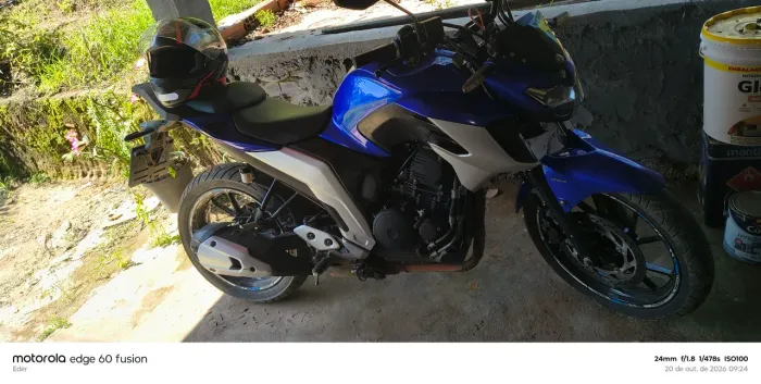 vendo moto fazer 250  