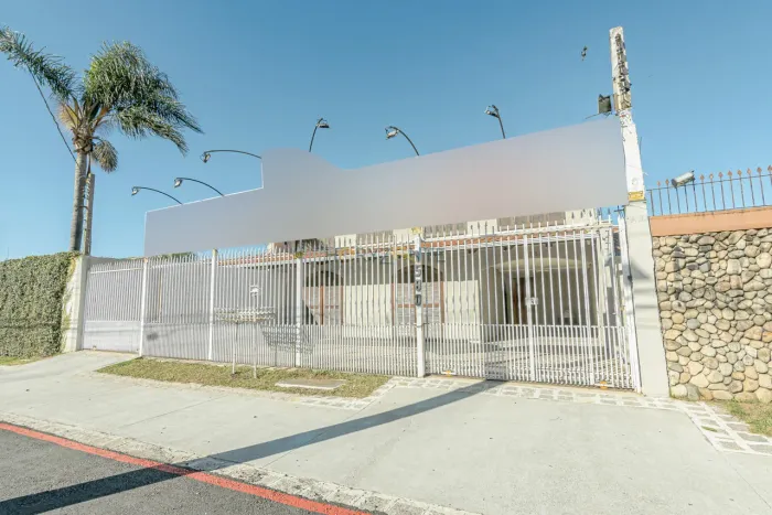 CASA COM 376M² COMERCIAL E RESIDENCIAL NA AV. VICTOR FERREIRA DO AMARAL-HORYZONTE IMÓVEIS