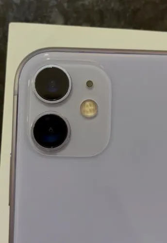 Iphone 11 purple 64 gb