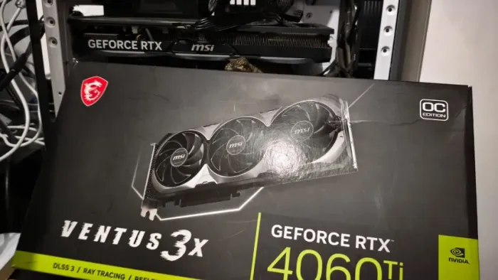 Placa de Vídeo MSI NVIDIA GeForce RTX 4060 Ti Ventus 3X OC 8GB - Completa na Caixa USADA