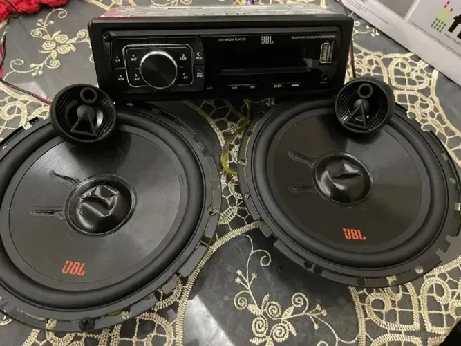 Som automotivo JBL Celebrity