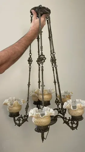 Lustre antigo candelabro
