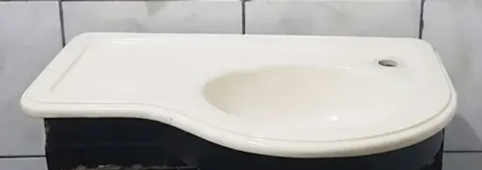 Pia para armário de banheiro