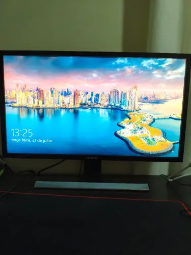 Monitor Samsung 28" 4K Ultra HD (U28E590D) - 1ms, FreeSync, 2x HDMI + DP