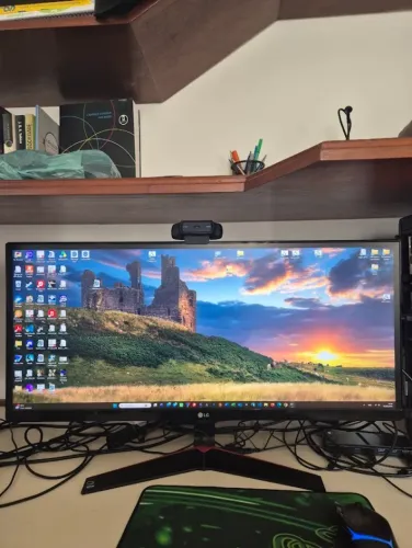 Monitor LG Ultrawide 29" IPS (29UM69G-B) - Excelente Estado