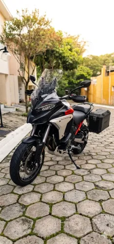 Ducati Multistrada V4 Rally 2023 - 12.000km - Direto com Proprietário