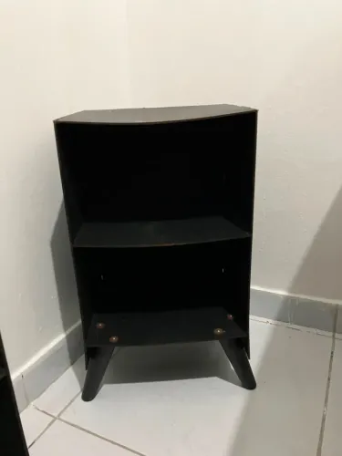 Vendo 2 Criados mudos