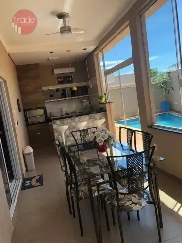 Casa em Condomínio Fechado à Venda de 03 Suítes no Bairro Quinta da Primavera em Ribeirão 