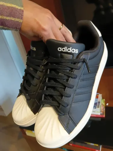 Tenis Adidas Original 41