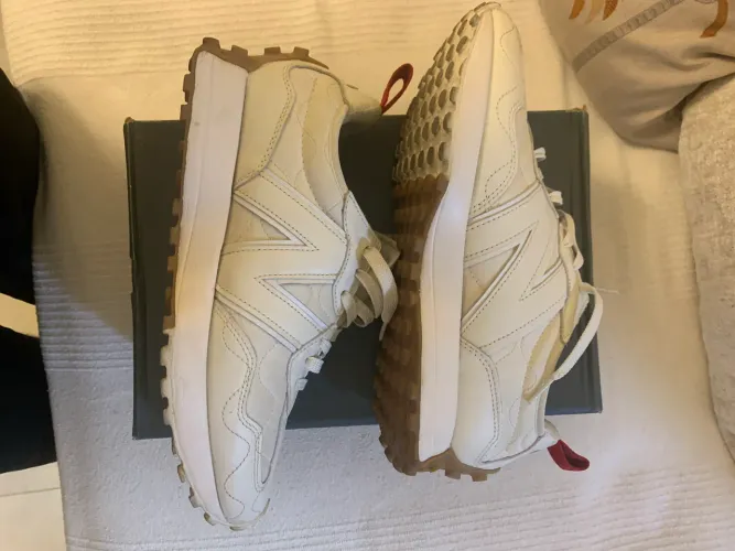 Tênis Pace 327 Collab com a New Balance
