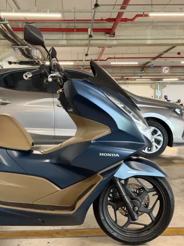 Honda PCX 160 DLX 2024