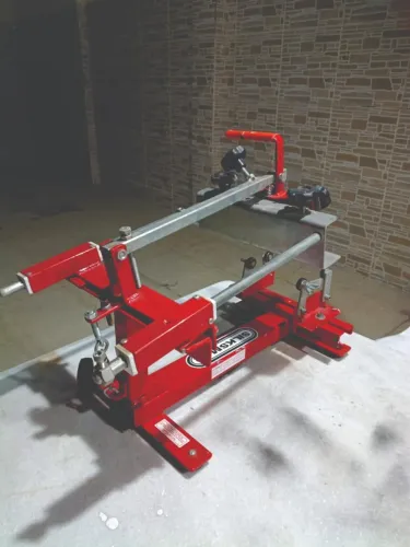 MÁQUINA DE SERIGRAFIA MANUAL PARA OBJETOS CILÍNDRICOS e CÔNICOS
