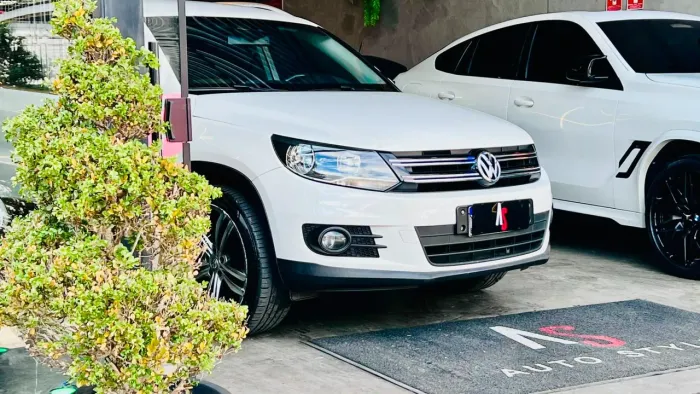 Volkswagen Tiguan R-Line 2.0 350 TSI 4Motion Aut. 2012