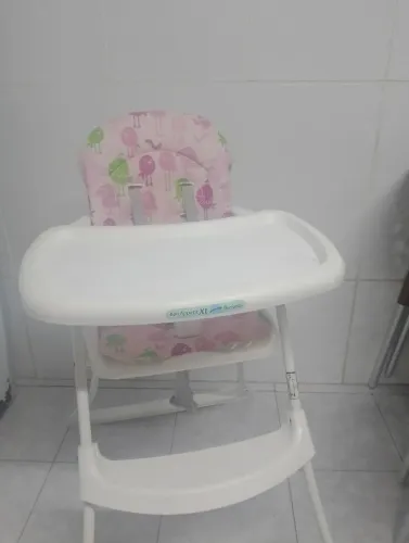 Cadeira de alimentação para bebê 