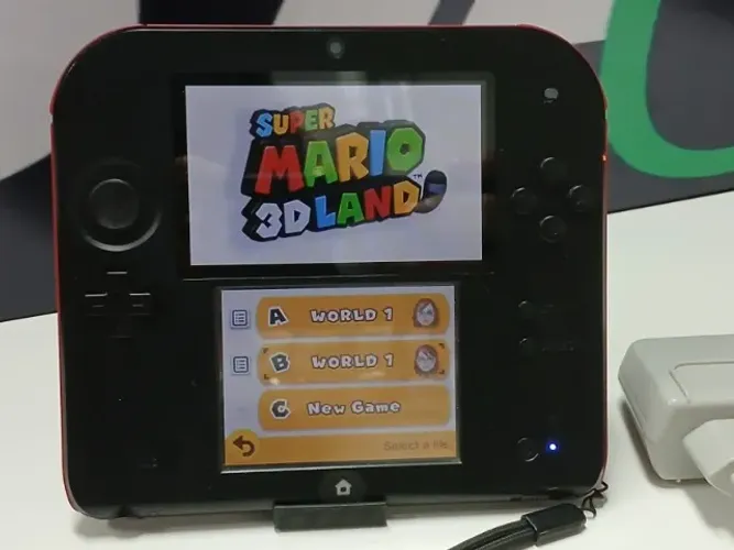 Videogame Portátil Nintendo 2DS + jogos - loja física