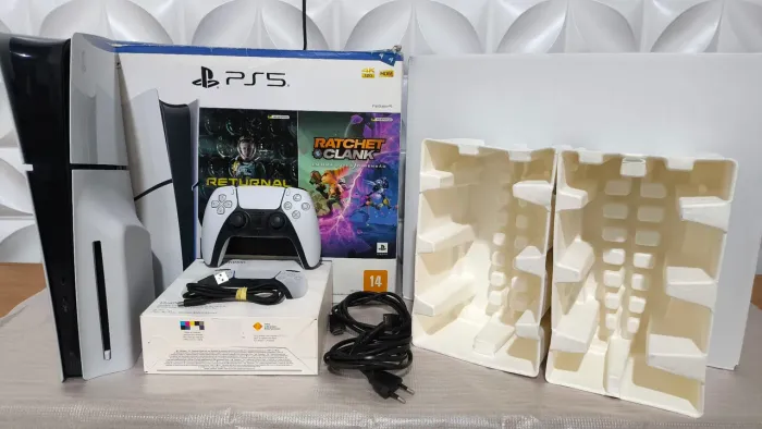 PS5 Slim Com Leitor 1TB - Pego seu PS4 Slim, Séries S ou Switch Desbloqueado no Abate