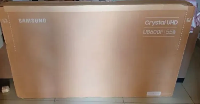 Tv nova lacrada SAMSUNG 55 polegadas