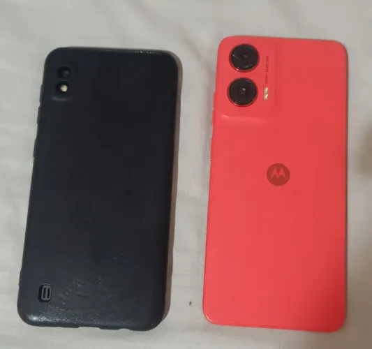 Motorola 700 e Samsung 400 pra sai rápido 