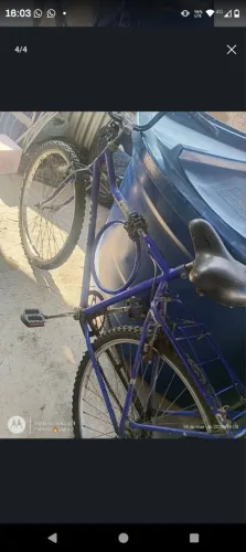 Bike azul em perfeito estado (Grota)