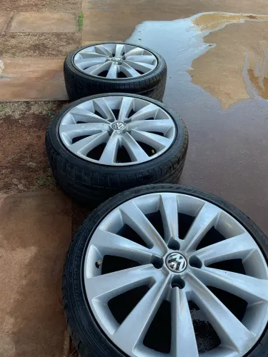 Vendo rodas aro 17 VW Comfortline