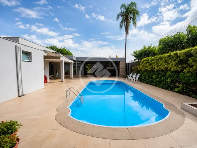 Casa espaçosa com 6 quartos, sendo 5 suítes à venda no bairro Jardim Brasília, Araçatuba/S