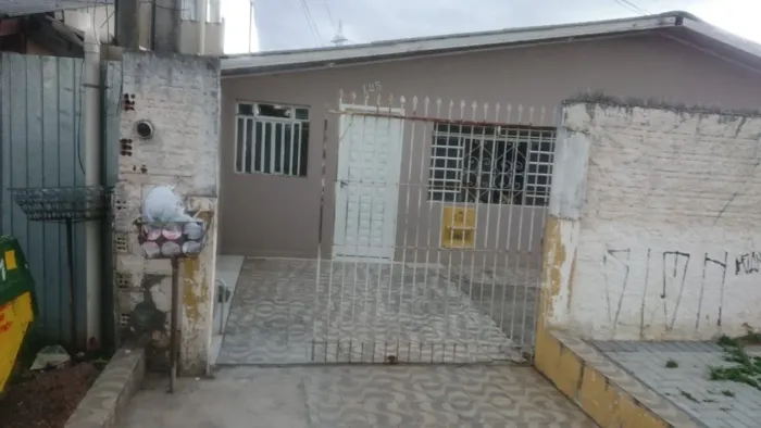 Alugo casa ao lado do jumbo atacadista