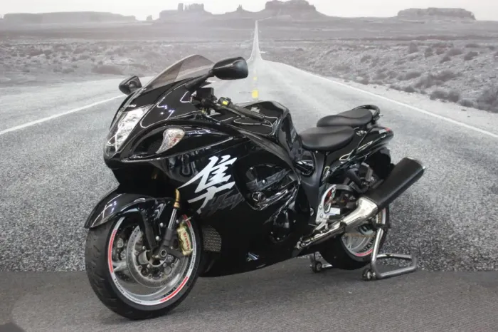 SUZUKI GSX 1300-R HAYABUSA 2020