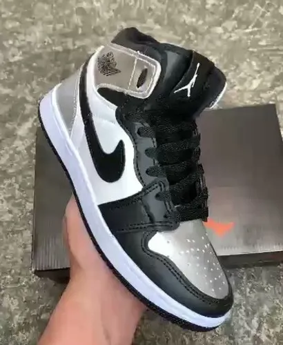 Tênis Nike Air Jordan - Feminino - Varias cores (envio para todo Brasil) 