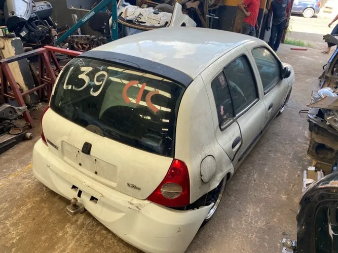Peças p/ Renault Clio 1.0 2005