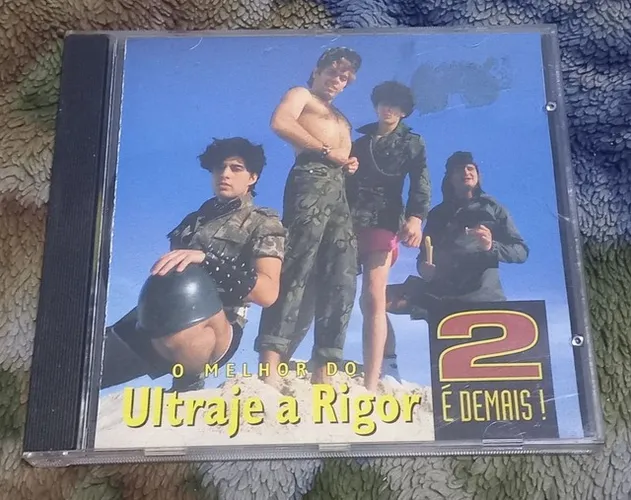 Cd Ultraje a Rigor 2 é demais ( excelente estado/ sem marcas)