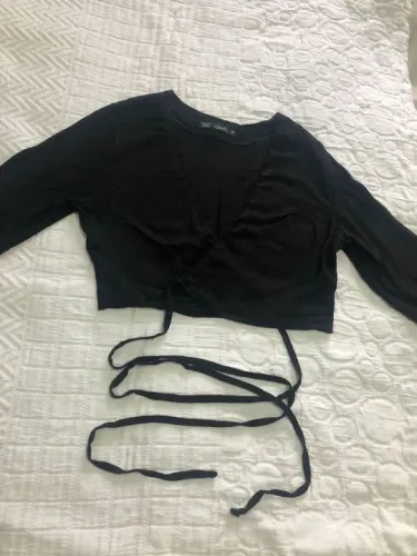 Blusa Cropped Preta com Amarração
