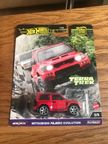 Hot Wheels Mitsubishi Pajero Evolution Terra Trek
