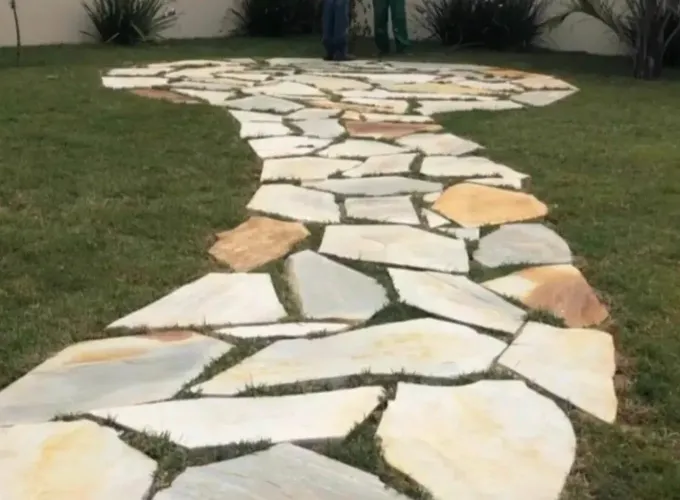Pedras para revestimento de jardim