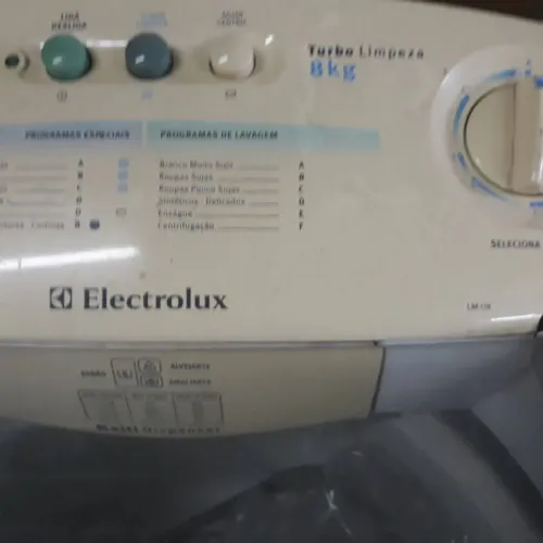 Máquina de Lavar Roupa Electrolux Turbo Limpeza 8kg