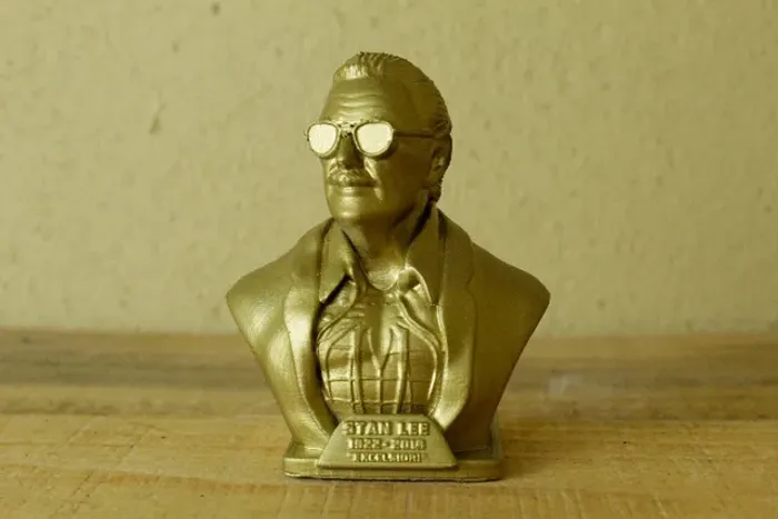 Busto Stan Lee