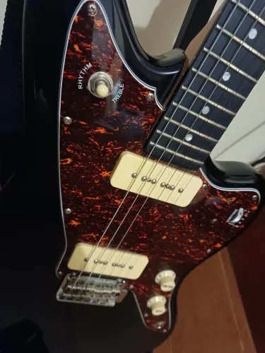 Guitarra Tagima Jazzmaster com bag incluso