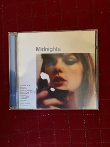 CD Midnights Taylor Swift em ÓTIMO estado