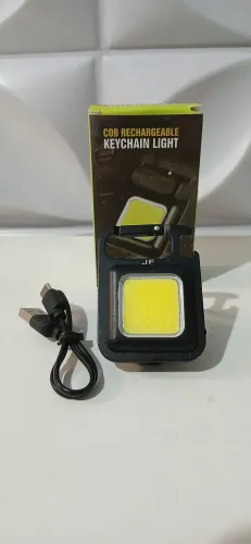 Mini Lanterna LED Recarregável - Chaveiro