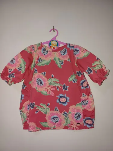 Vestido Green Infantil vermelho floral- Conforto e Estilo!