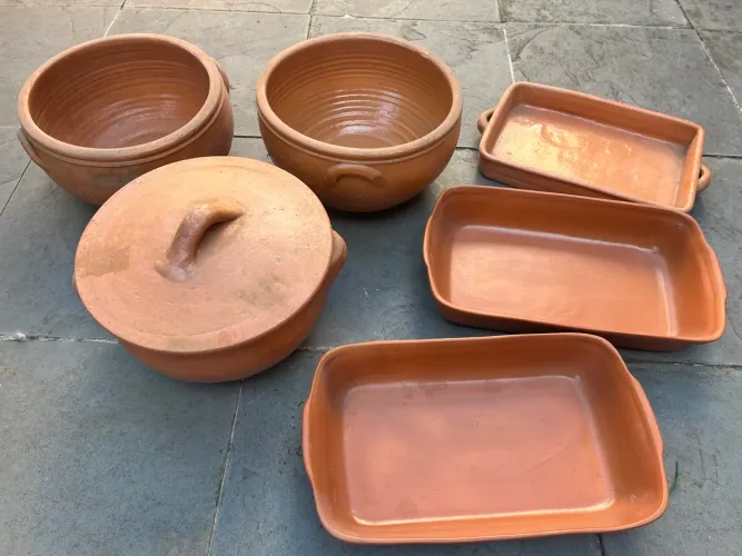 Kit de Panelas e travessas de barro grandes 
