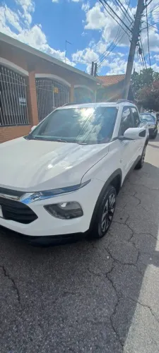 Carro Nova Montana 2024 baixo km em estado de zero