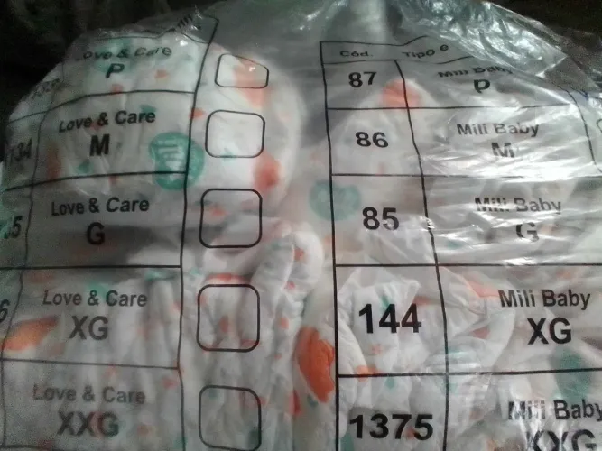  Fralda  / fraldas  RN todo o pacotão por 50  reais entrego 