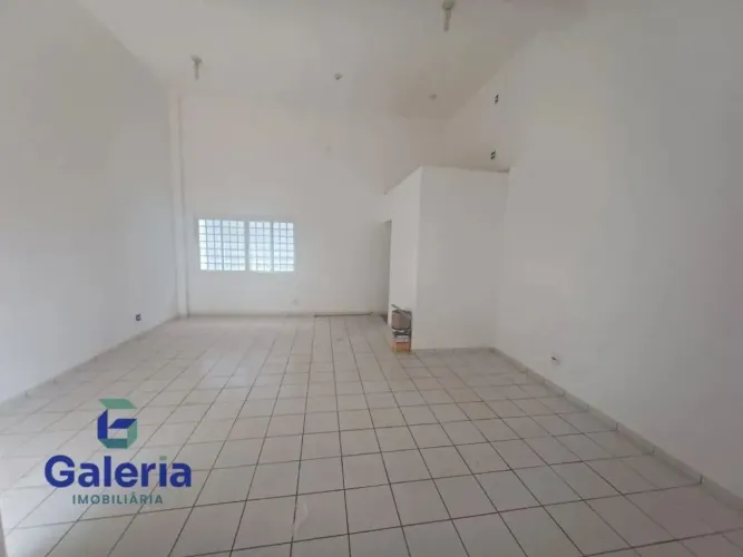 Salão comercial para alugar, 38m² - Vila Tibério