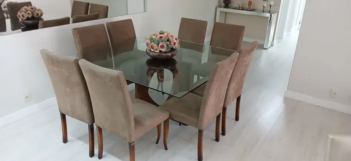 Mesa vidro + 8 cadeiras, marca Sierra