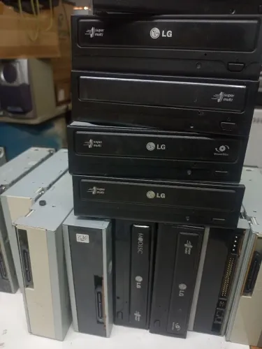 Lote de dvd sata para pc