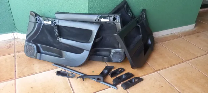 Jogo de papelão de porta do chevrolet astra com detalhes