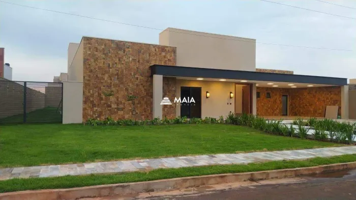 Casa à venda no condomínio Mario Franco