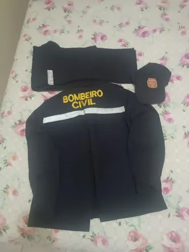 Fardamento de Bombeiro Civil 