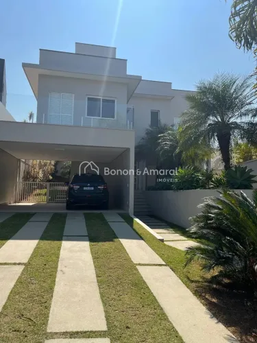 Casa à Venda no Condomínio Porto Seguro Village, Valinhos