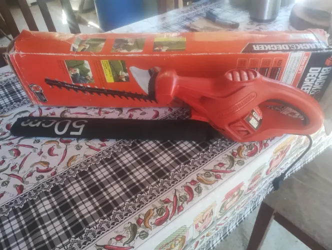 Aparador de cerca viva